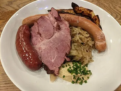 Choucroute garnie