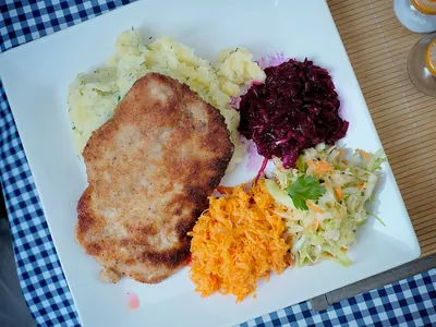 Kotlet schabowy (côtelette panée)