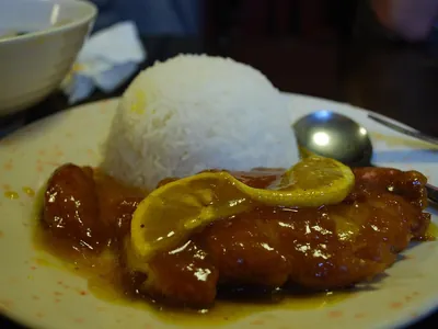 Kotopoulo lemonato (poulet au citron)