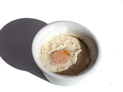 Œufs cocotte au jambon et à la crème