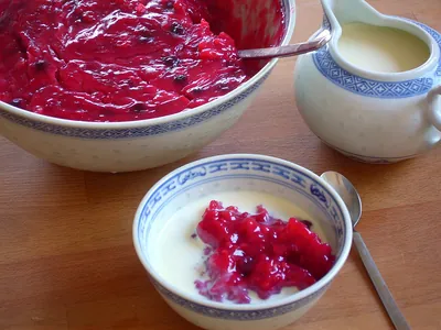 Rote Grütze (compote de fruits rouges)