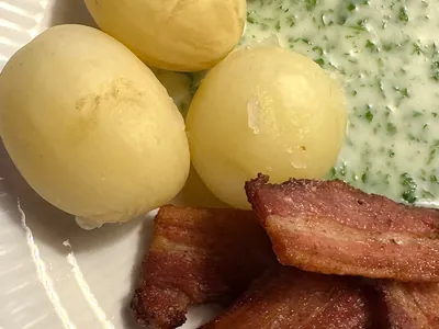Stegt flæsk med persillesauce