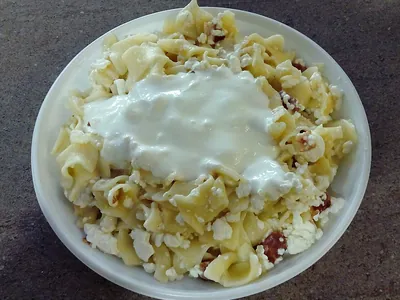 Túróscsusza (pâtes au fromage blanc)